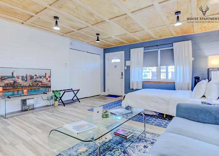 The Moose #3 - Modern Luxe Studio With Free Gated Parking & Wifi